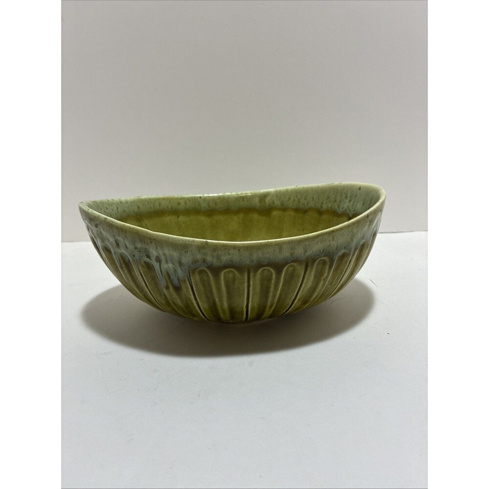 Vintage Haeger Pottery Ribbed Oval Bowl Planter Mid Century USA Green Bowl